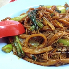 【Pudu】福建炒米粉面 + 煎鸡蛋